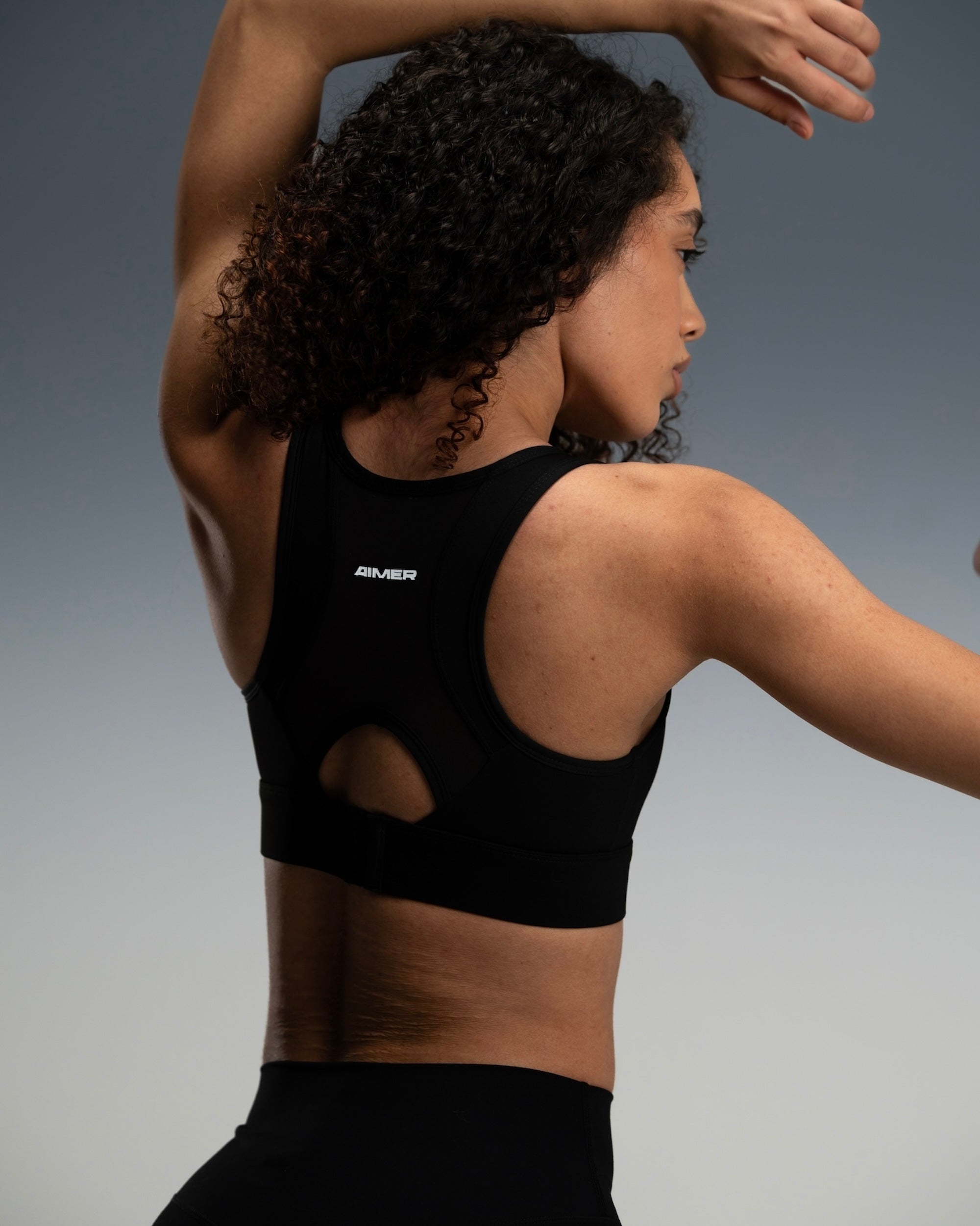 AIMER - Support Bra Black